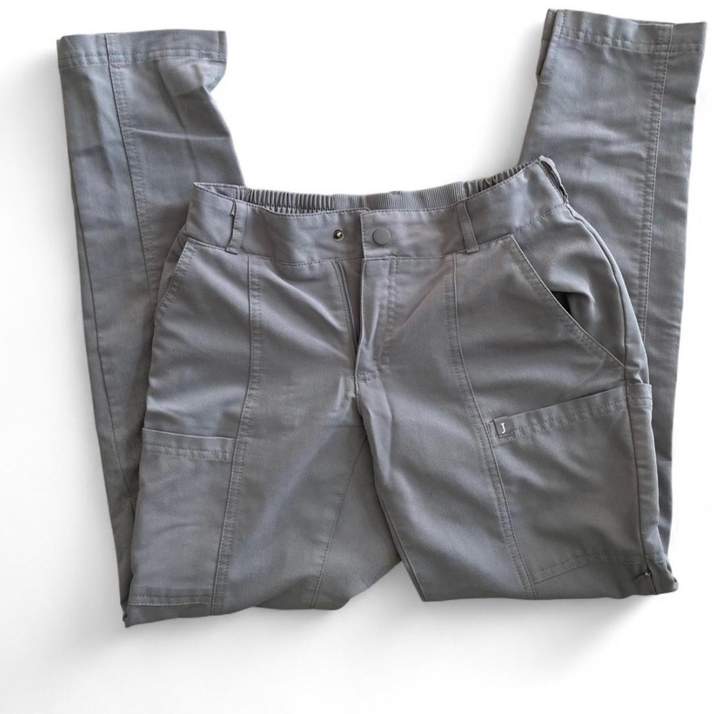 Women’s Grey Jaanuu Scrub Set